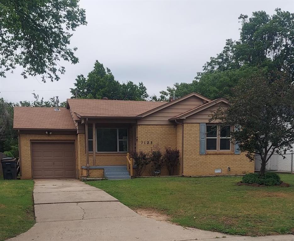 7123 NW 44th Street