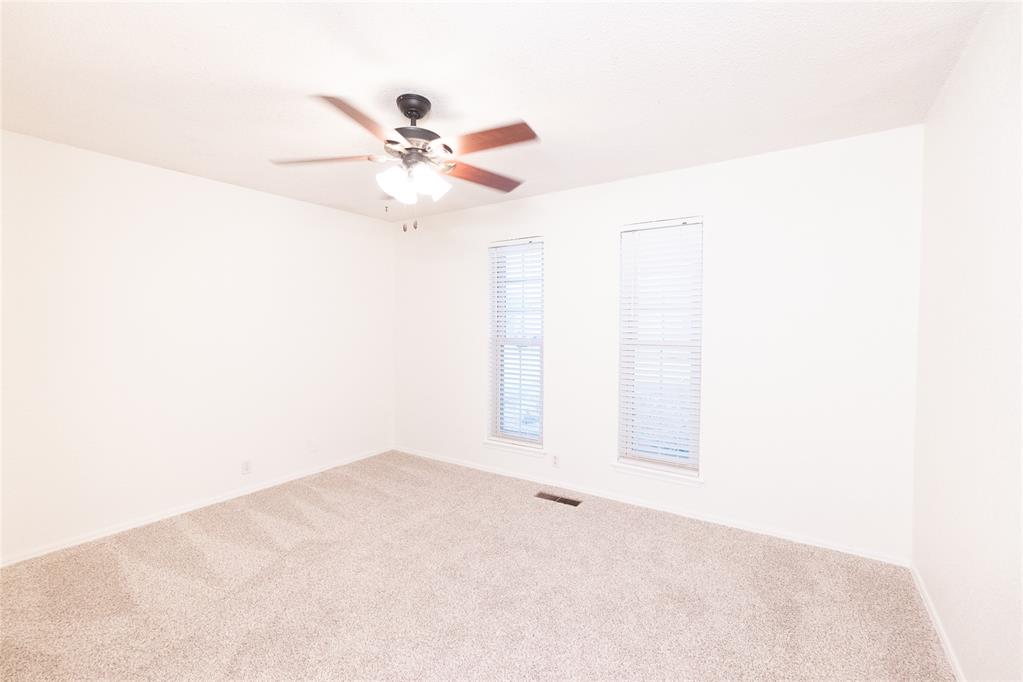 804 Royal Lane