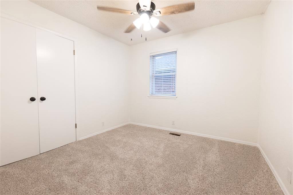 804 Royal Lane