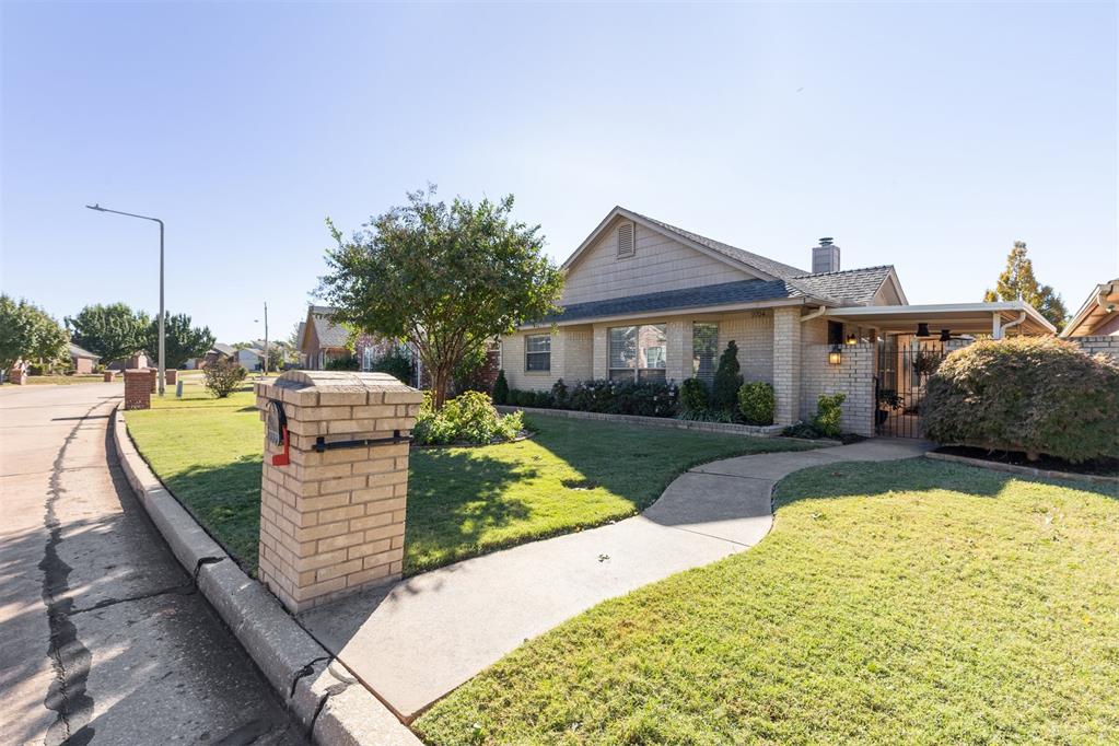 2724 Tealwood Drive