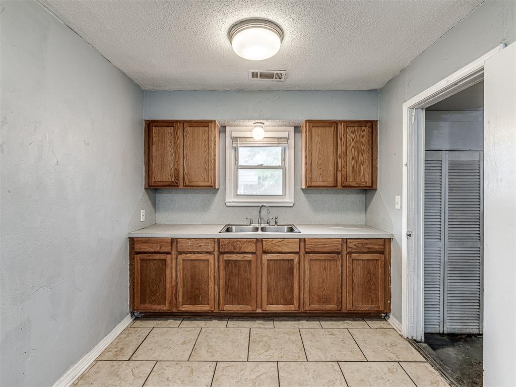 7007 NW 48th Street