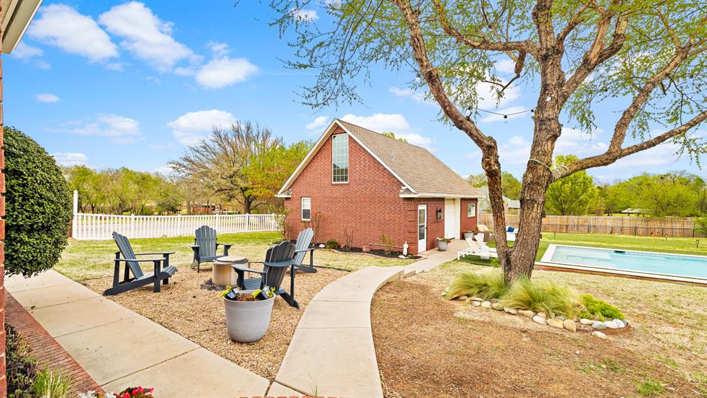 3608 Meadow Lane