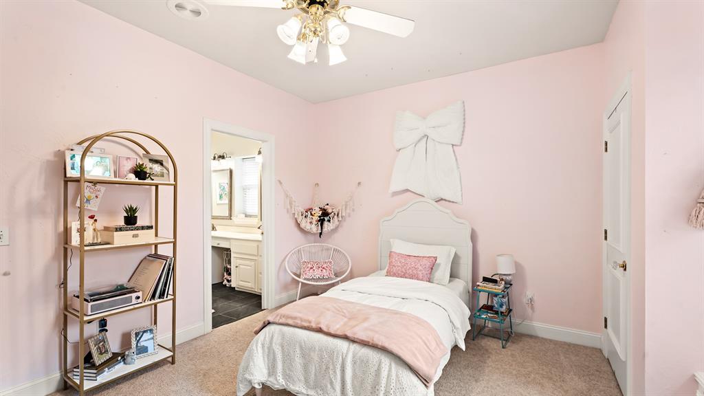 3608 Meadow Lane