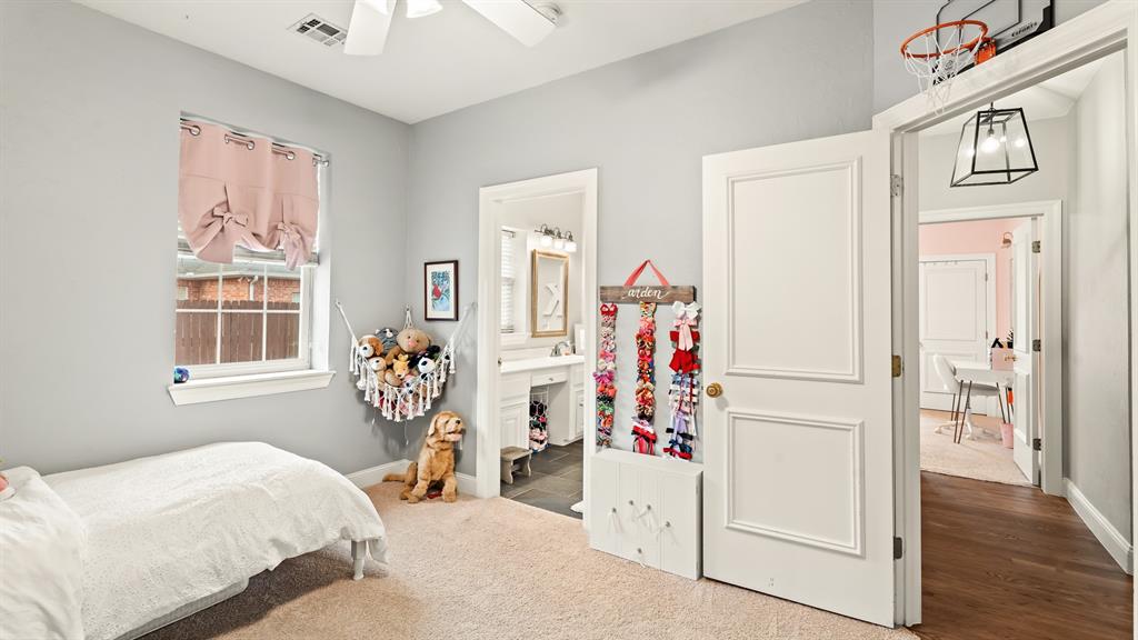 3608 Meadow Lane