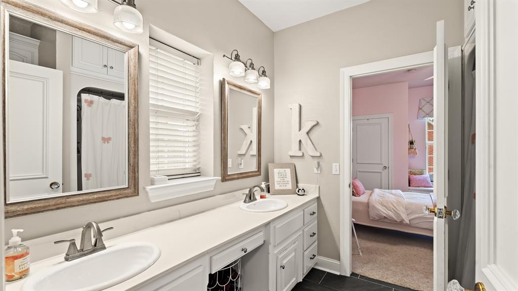 3608 Meadow Lane
