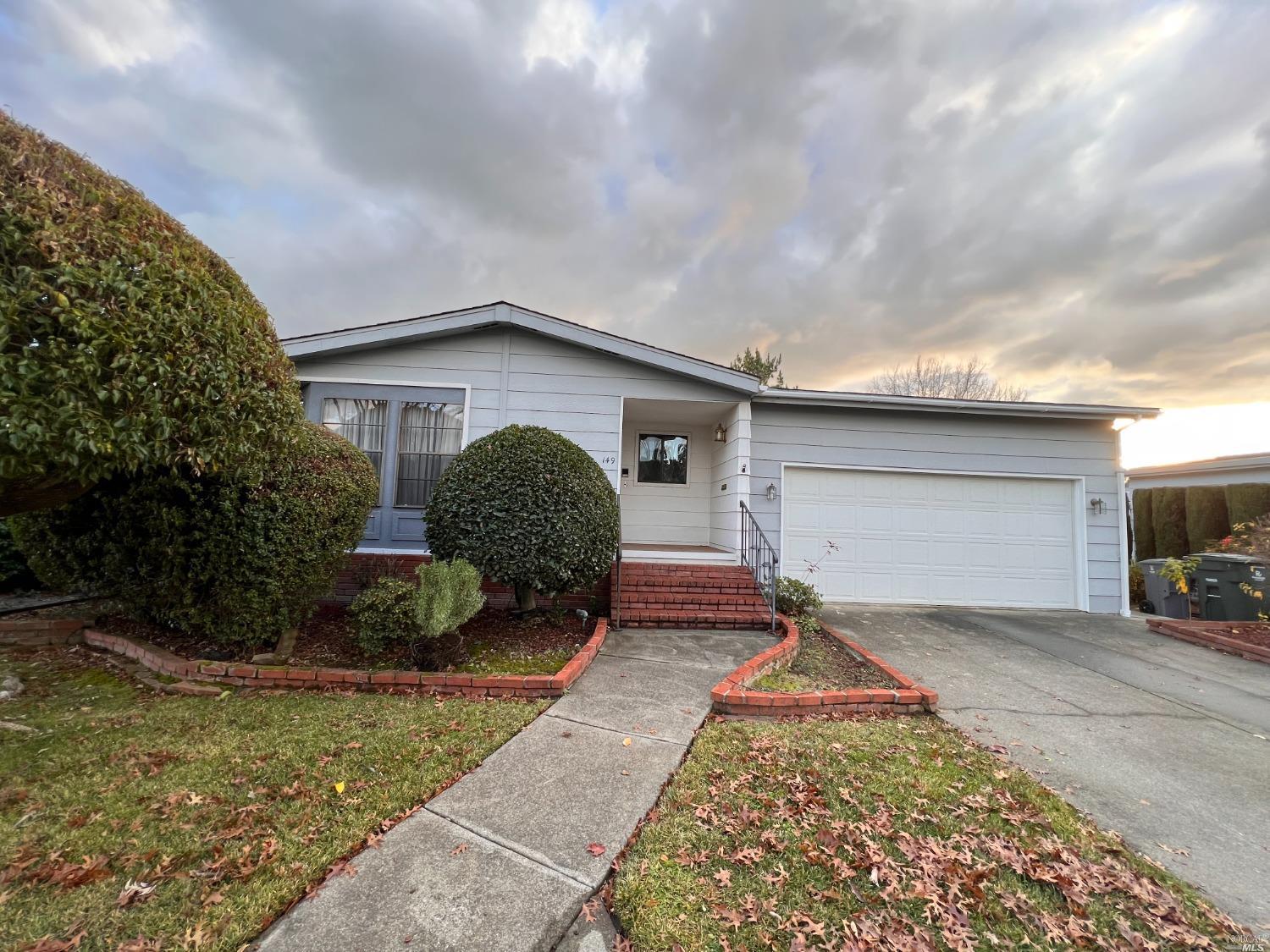 1945 Piner Road Unit: 149