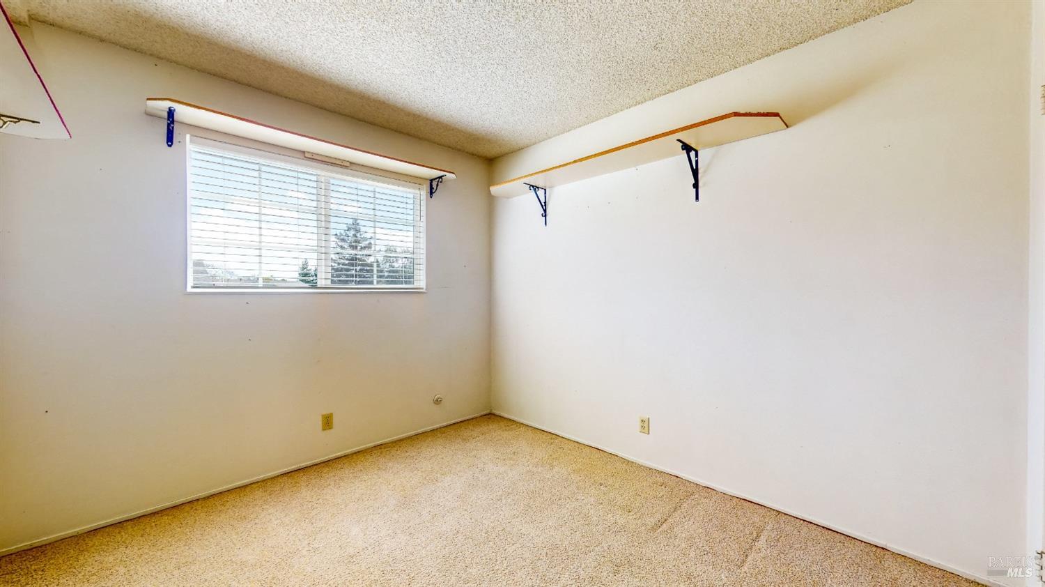 1324 Saint Francis Dr