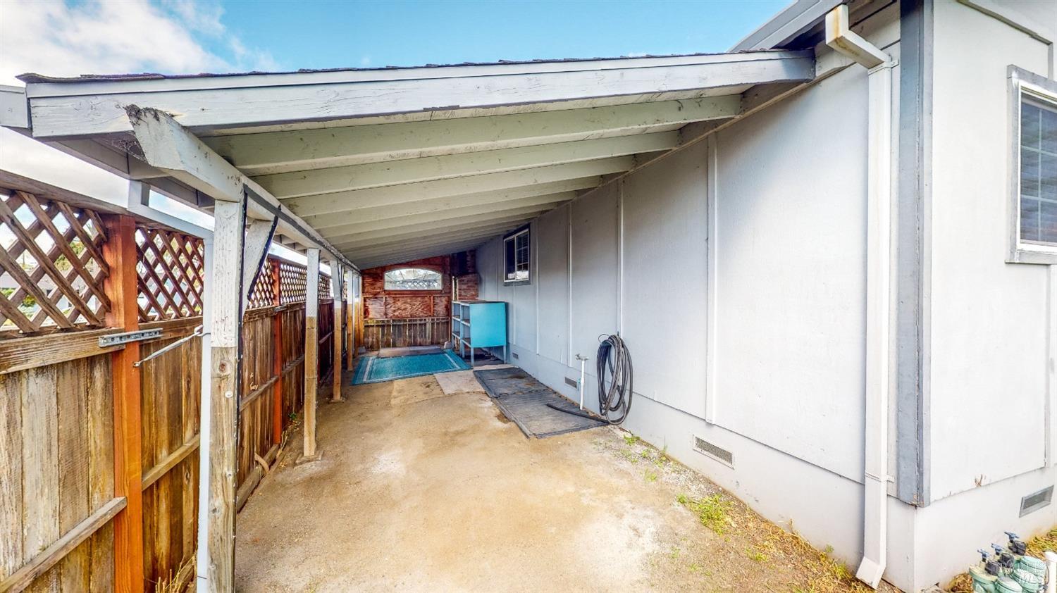 1324 Saint Francis Dr