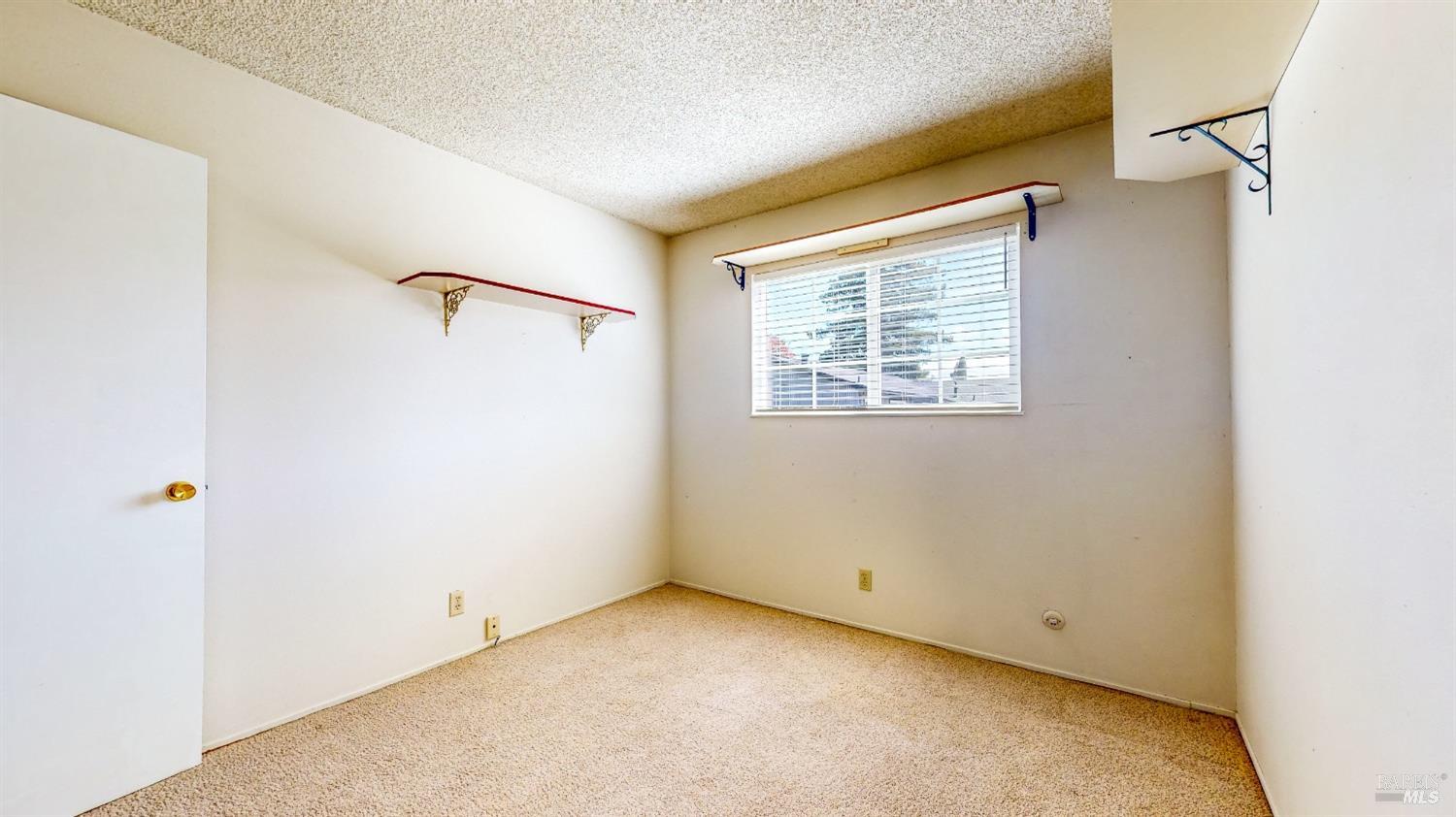 1324 Saint Francis Dr