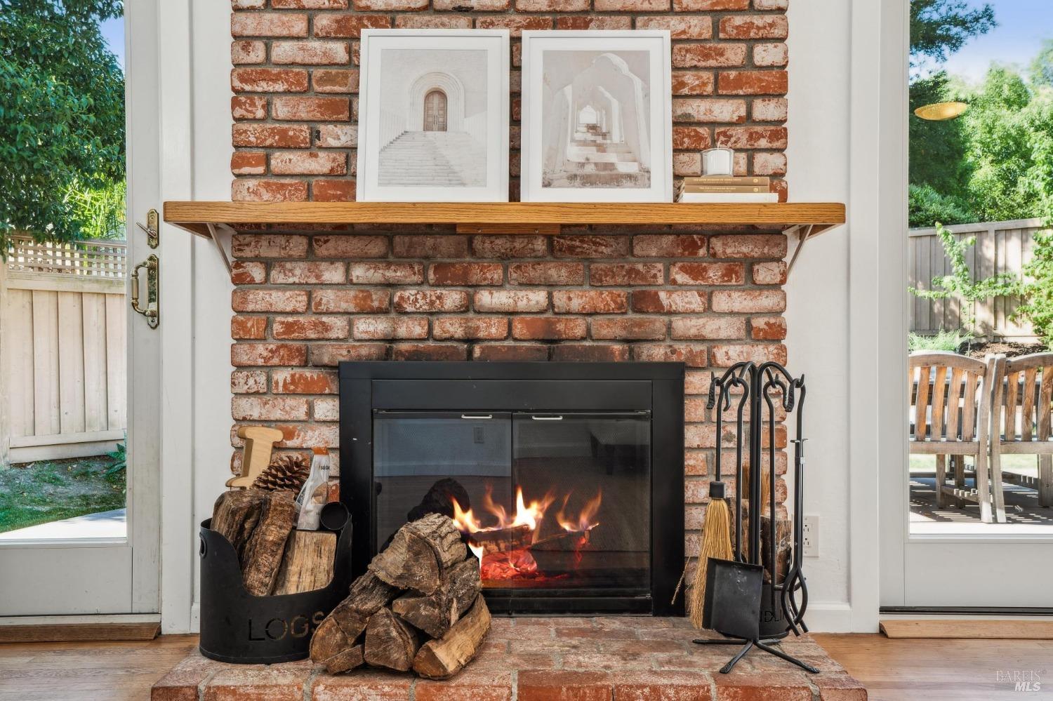 15 Twelveoak Hill Dr