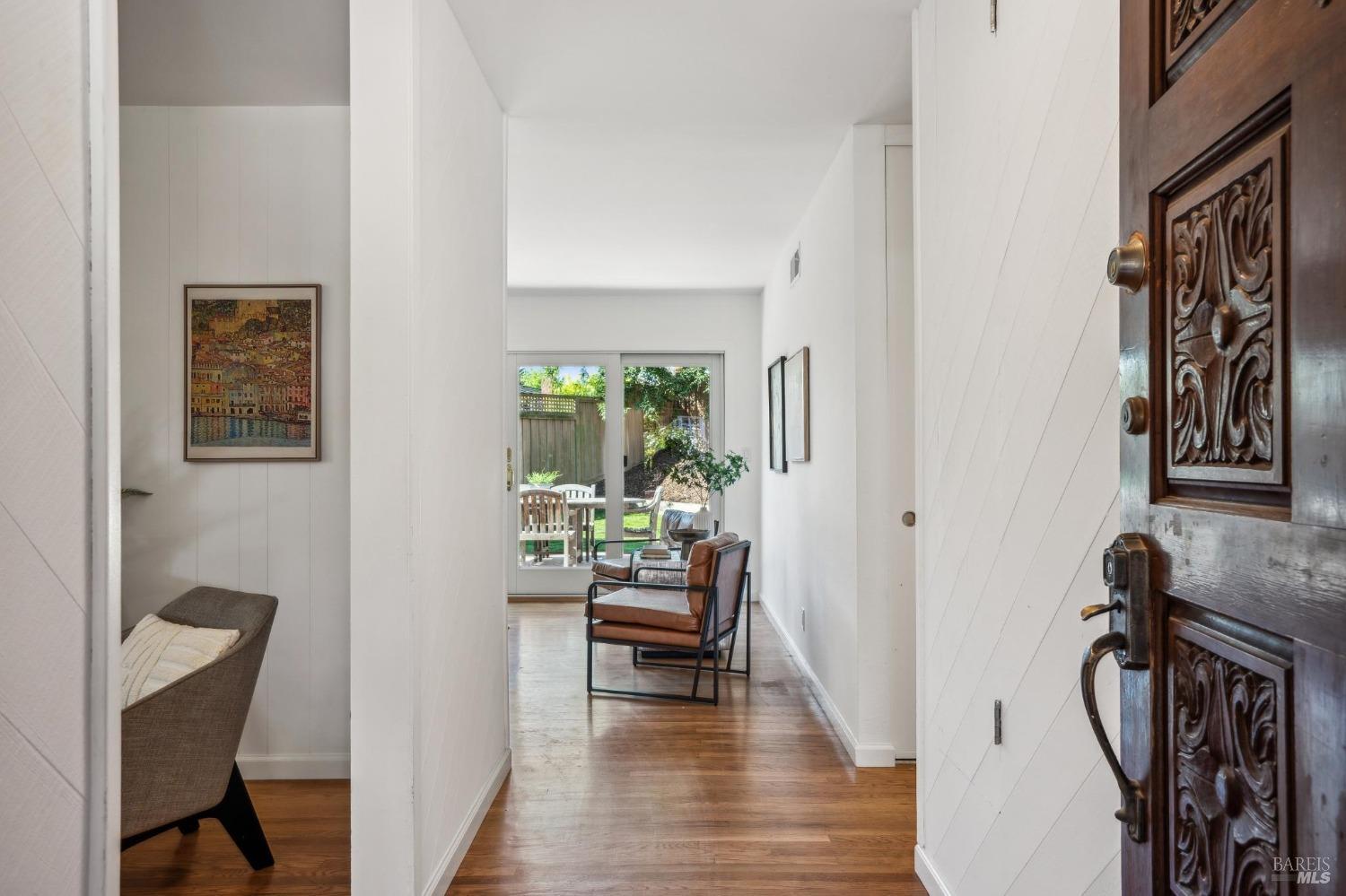 15 Twelveoak Hill Dr