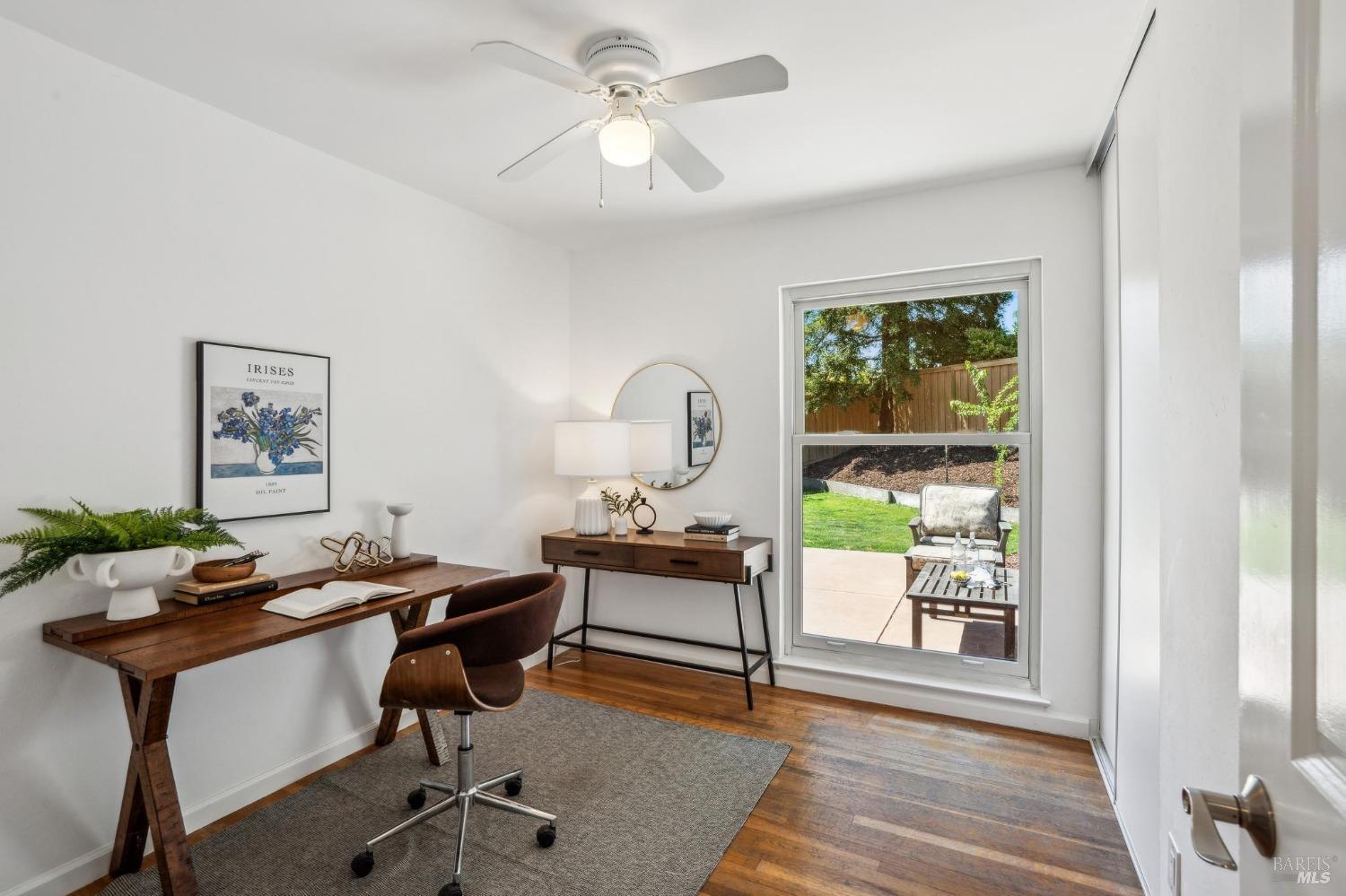 15 Twelveoak Hill Dr