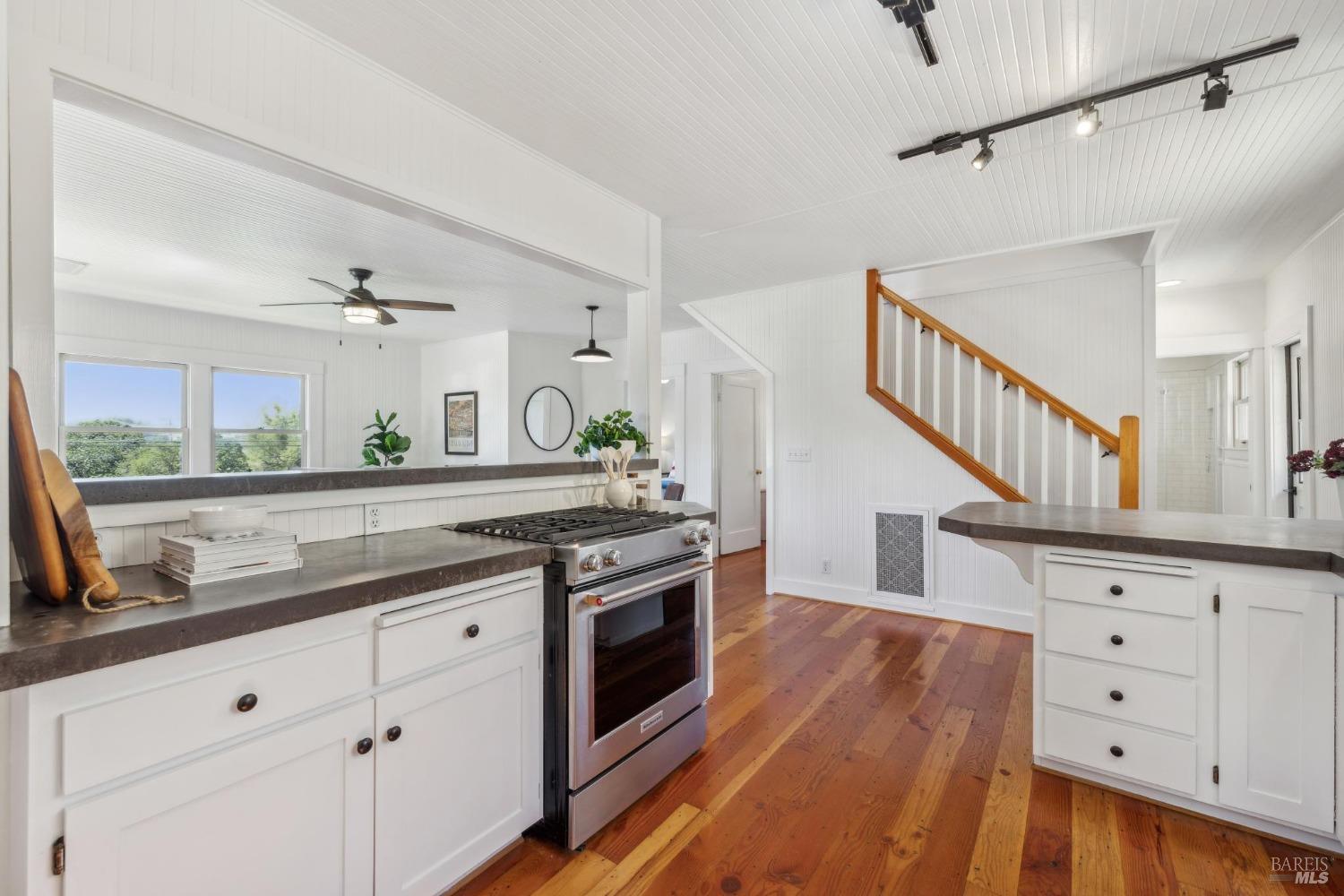 7129 Bennett Valley Rd