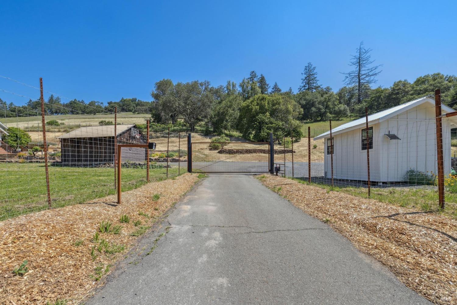 7129 Bennett Valley Rd