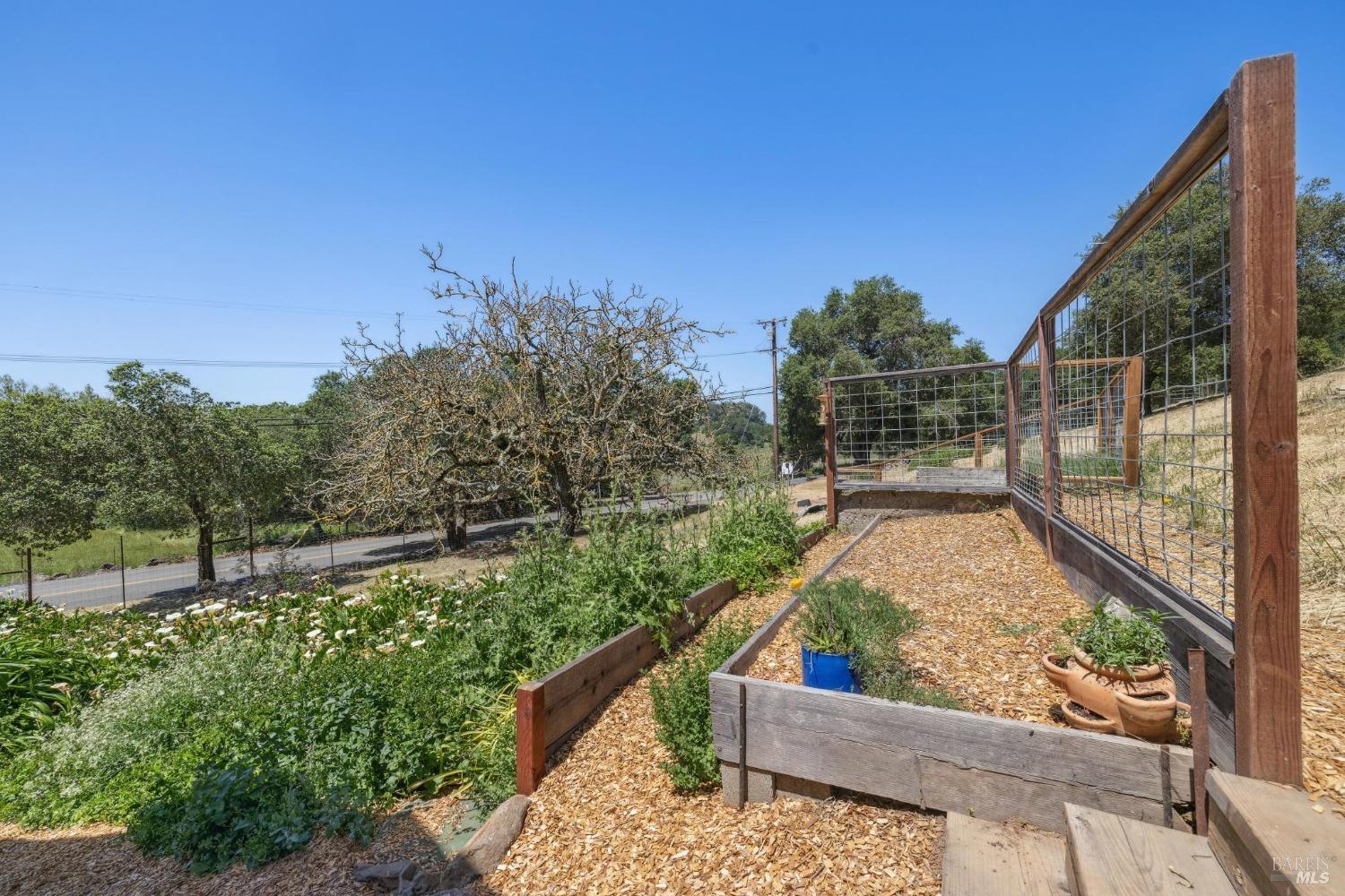 7129 Bennett Valley Rd