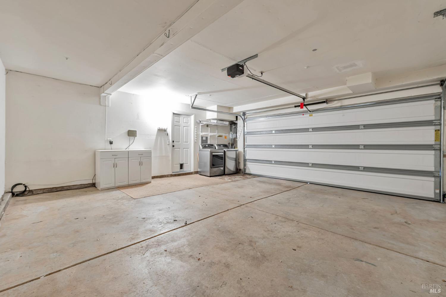 124 Ignacio Valley Cir