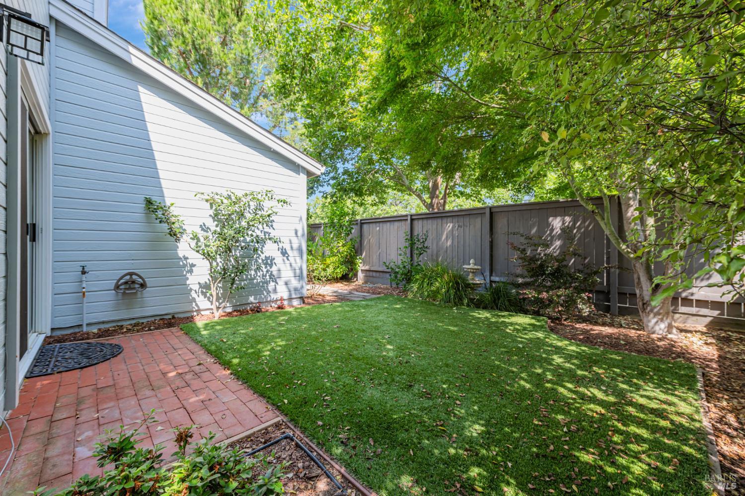 124 Ignacio Valley Cir