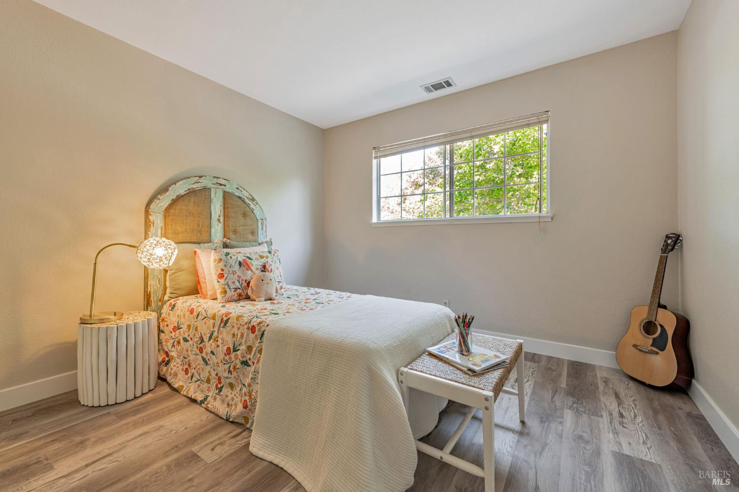 124 Ignacio Valley Cir