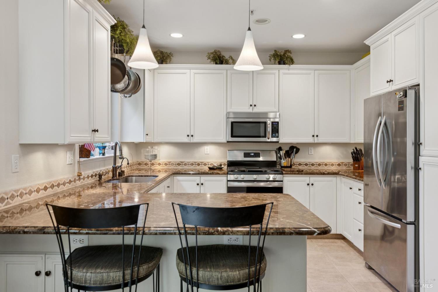 128 Baypoint Dr