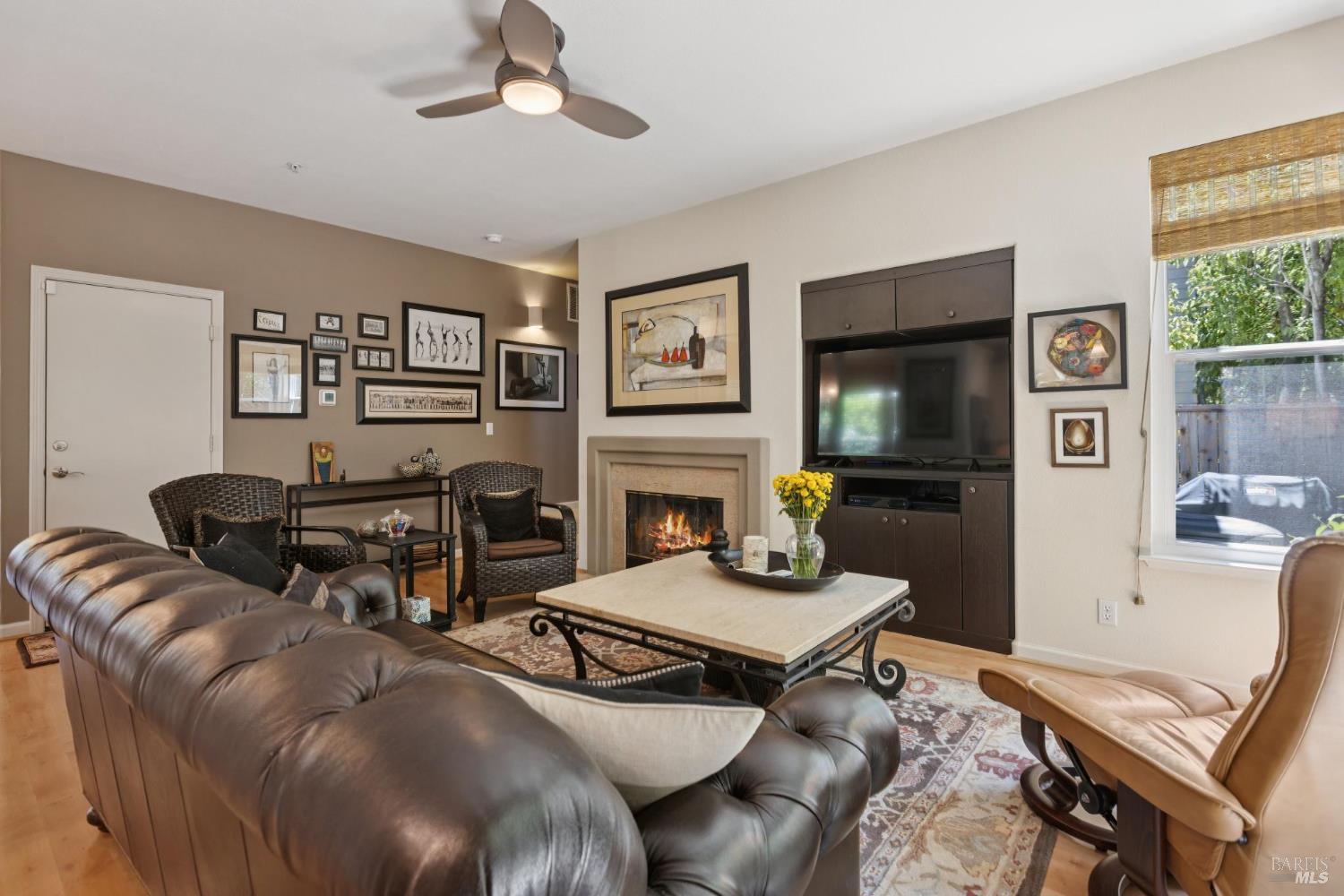 128 Baypoint Dr