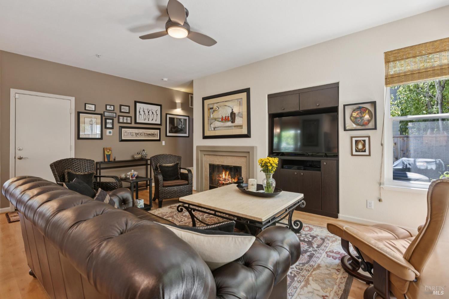 128 Baypoint Dr