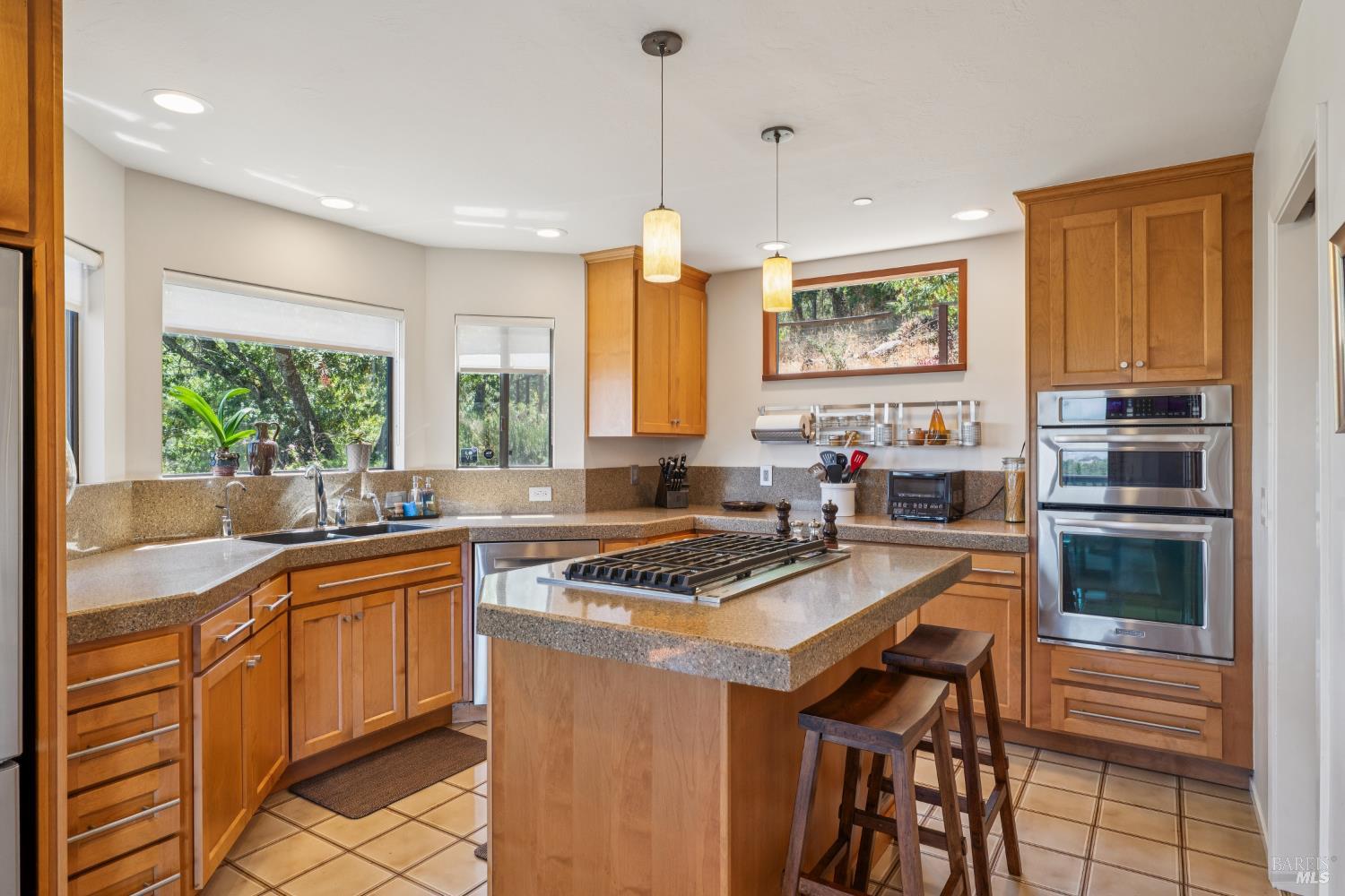 600 Canyon Rd