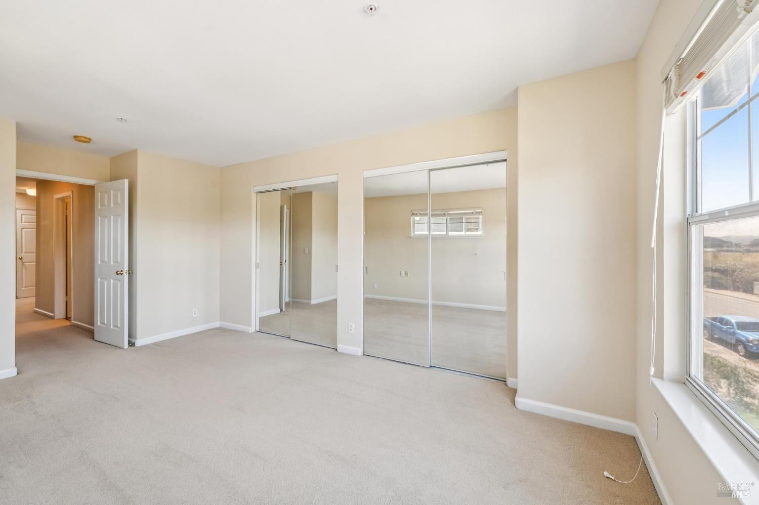 5 Bay Point Village Dr