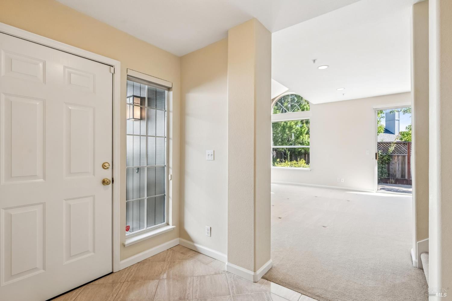 5 Bay Point Village Dr