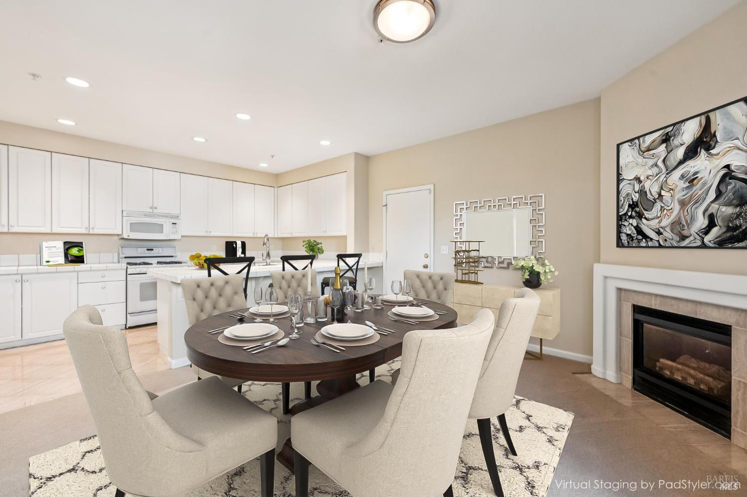 5 Bay Point Village Dr