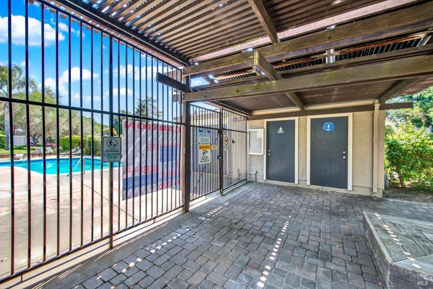 2009 Hawthorne Terrace