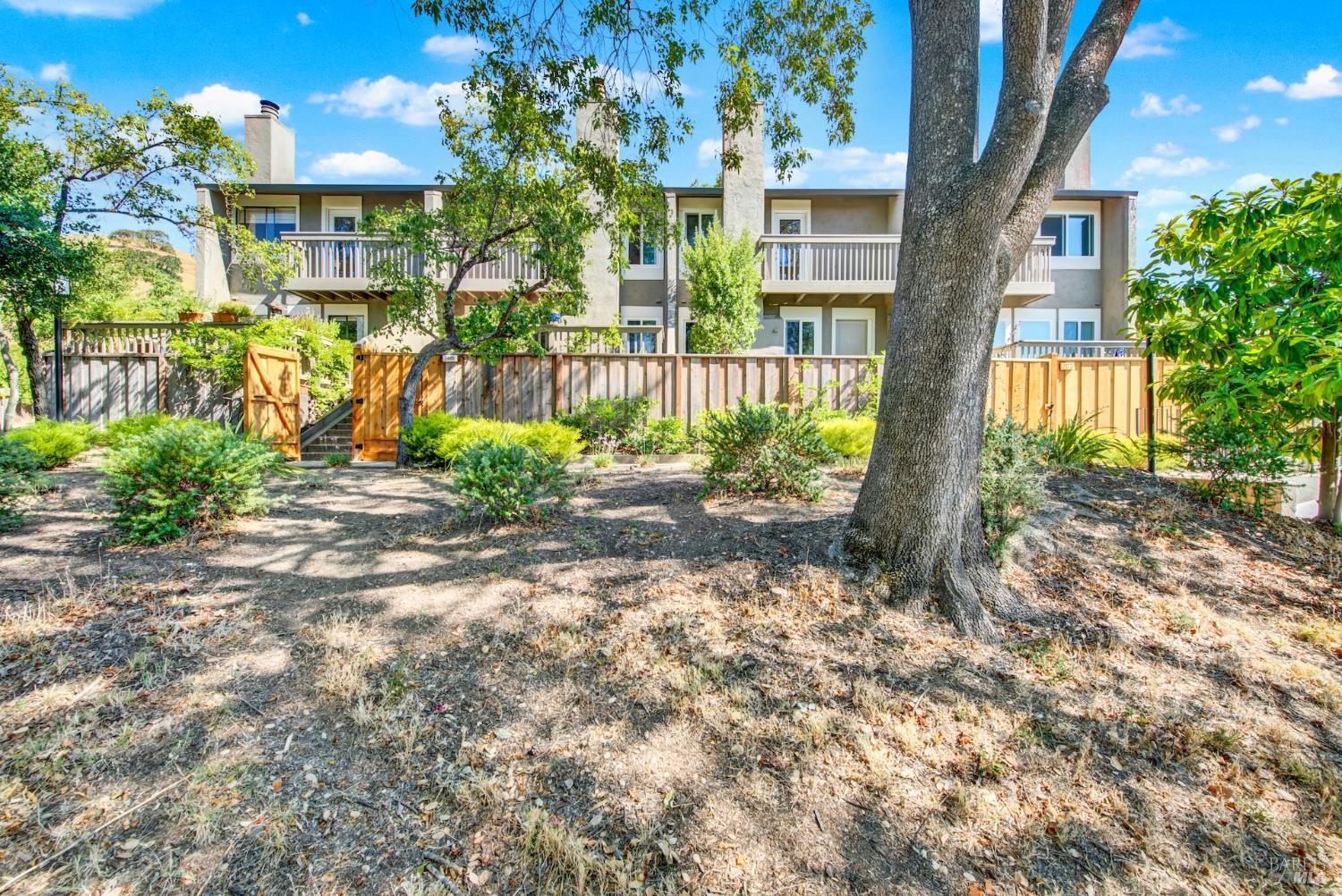 2009 Hawthorne Terrace