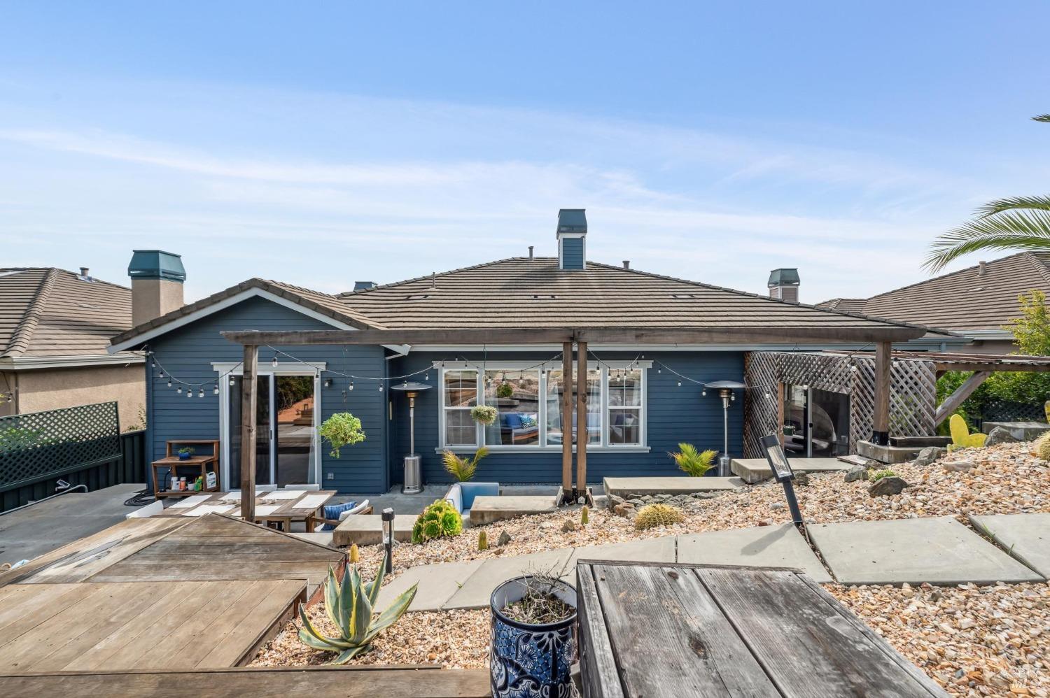 109 Pinheiro Cir