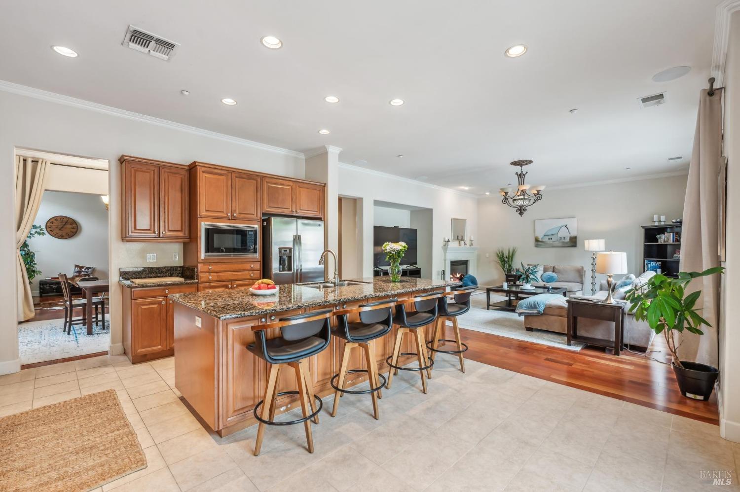 109 Pinheiro Cir
