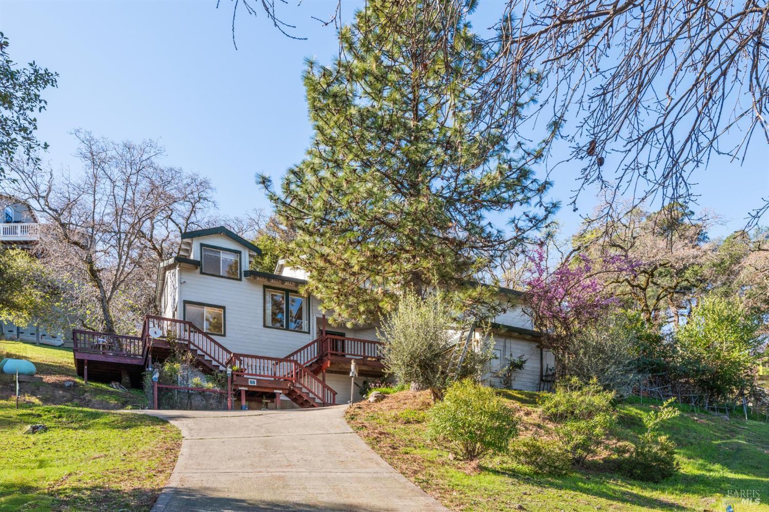27 Beechwood Court