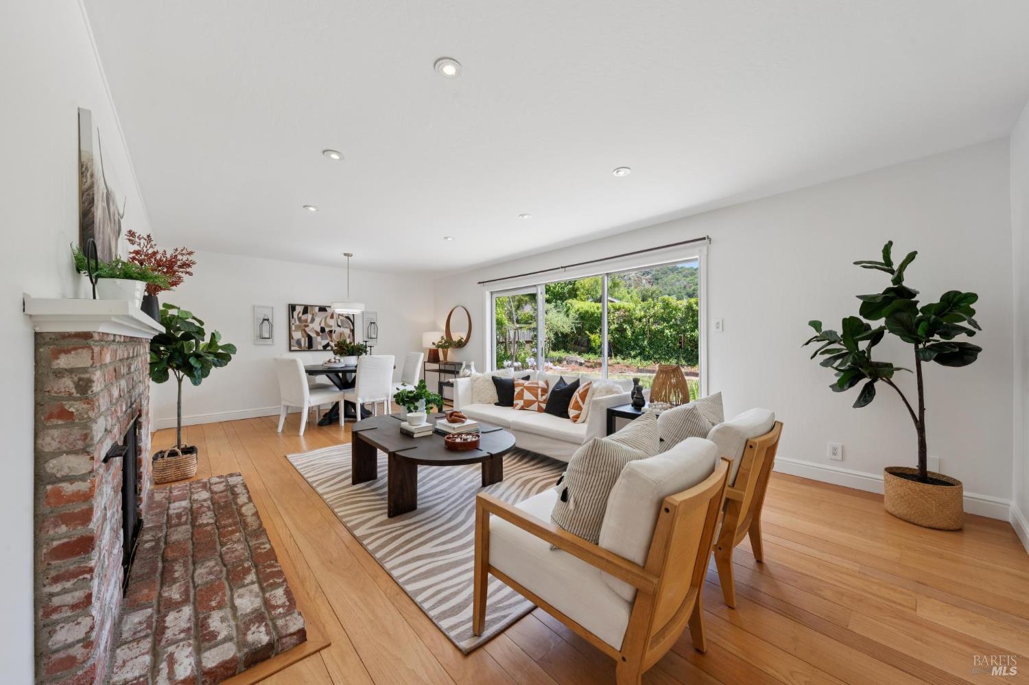 44 Robinhood Drive