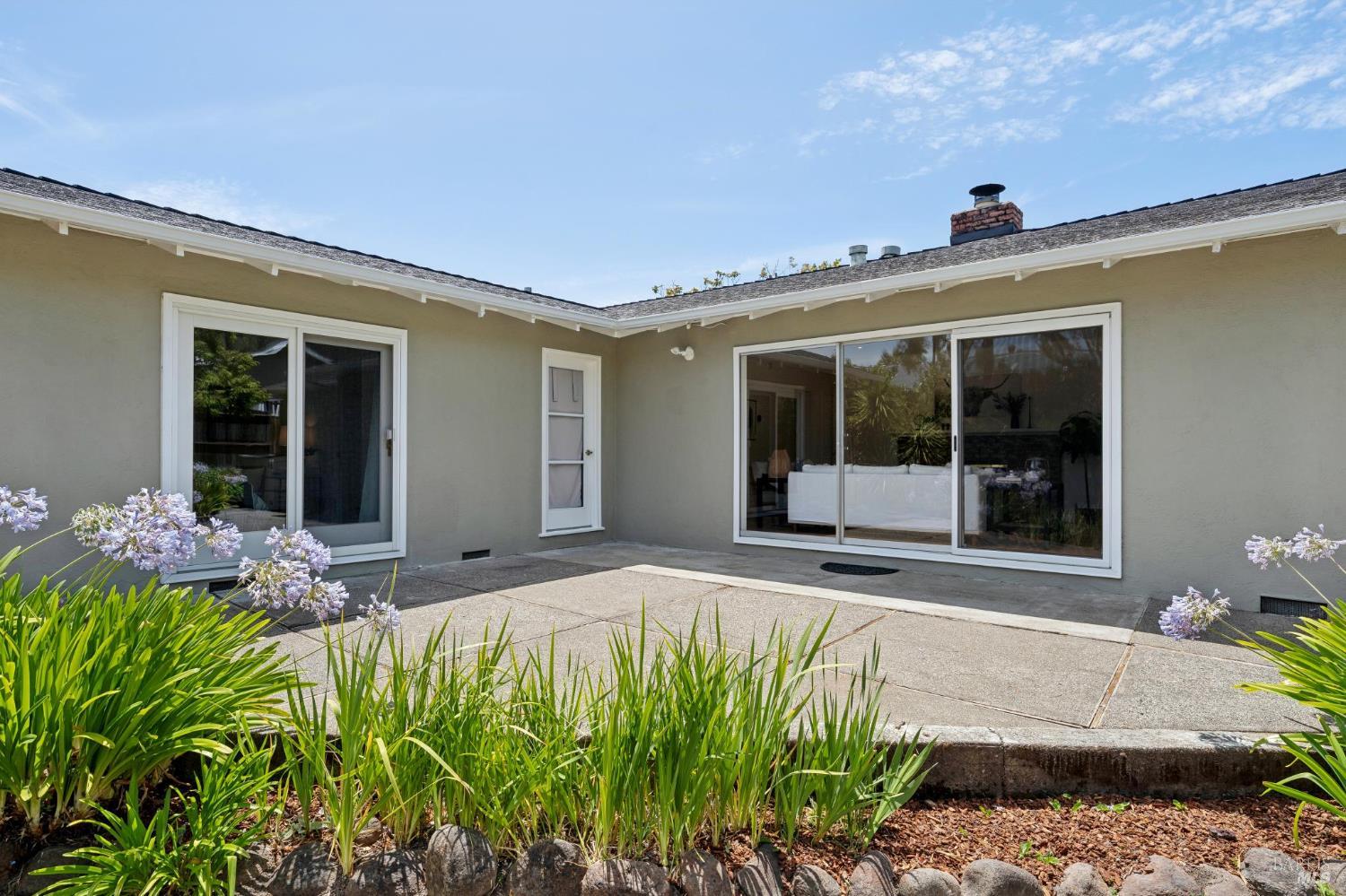44 Robinhood Drive