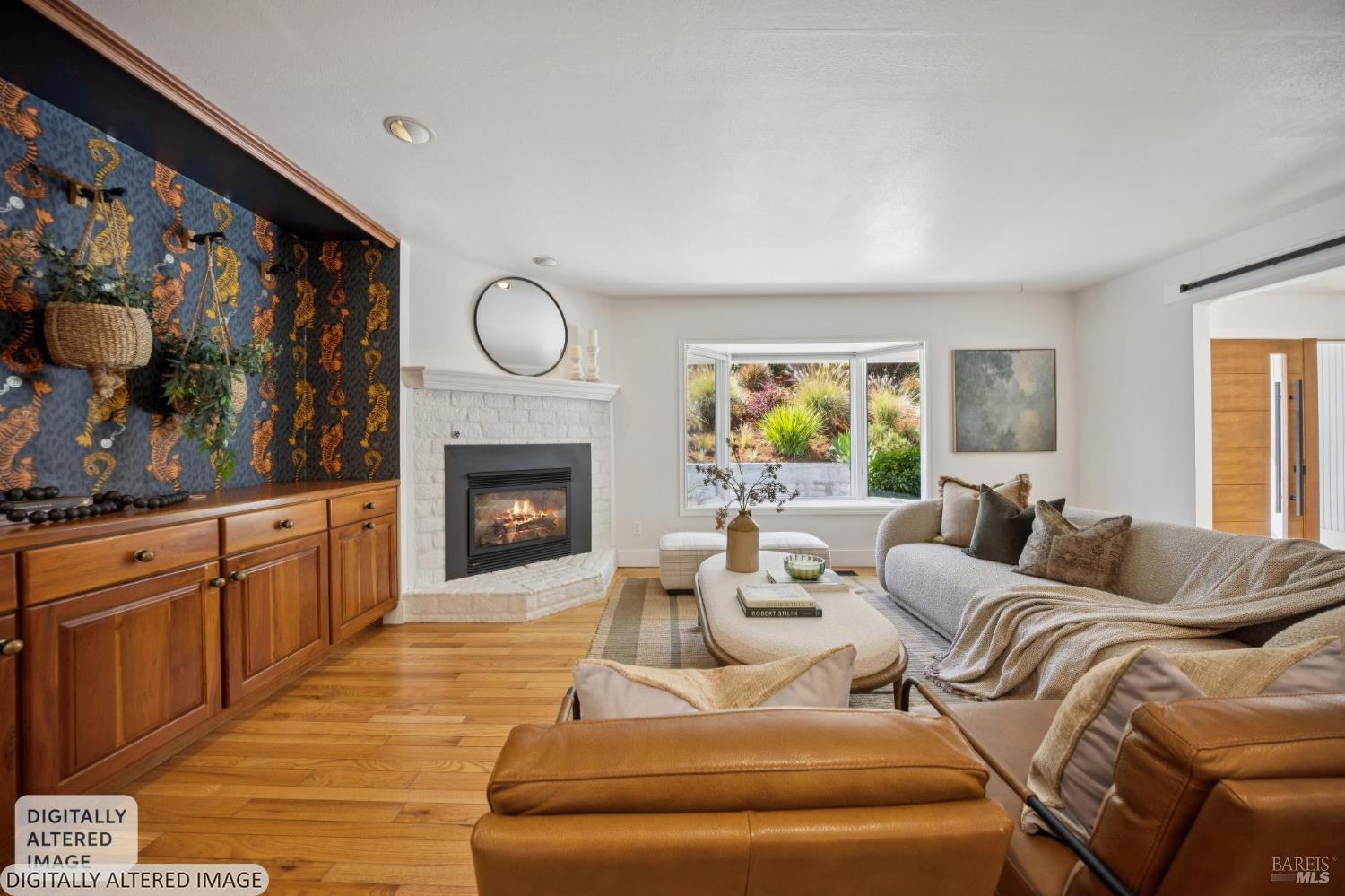 12 Longwood Drive