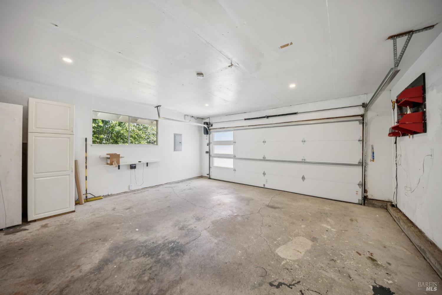 12 Longwood Drive