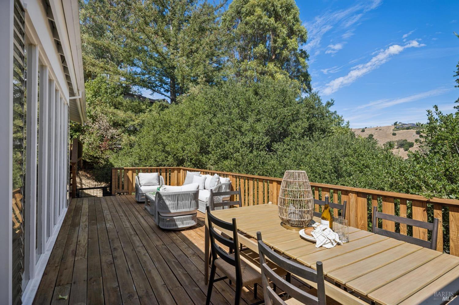 12 Longwood Drive