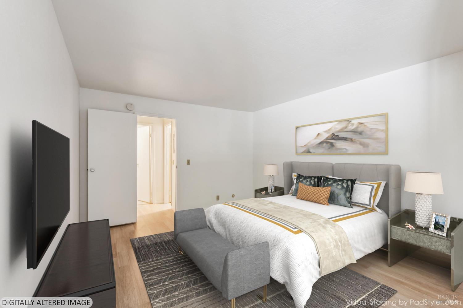 372 Larkspur Plaza Drive