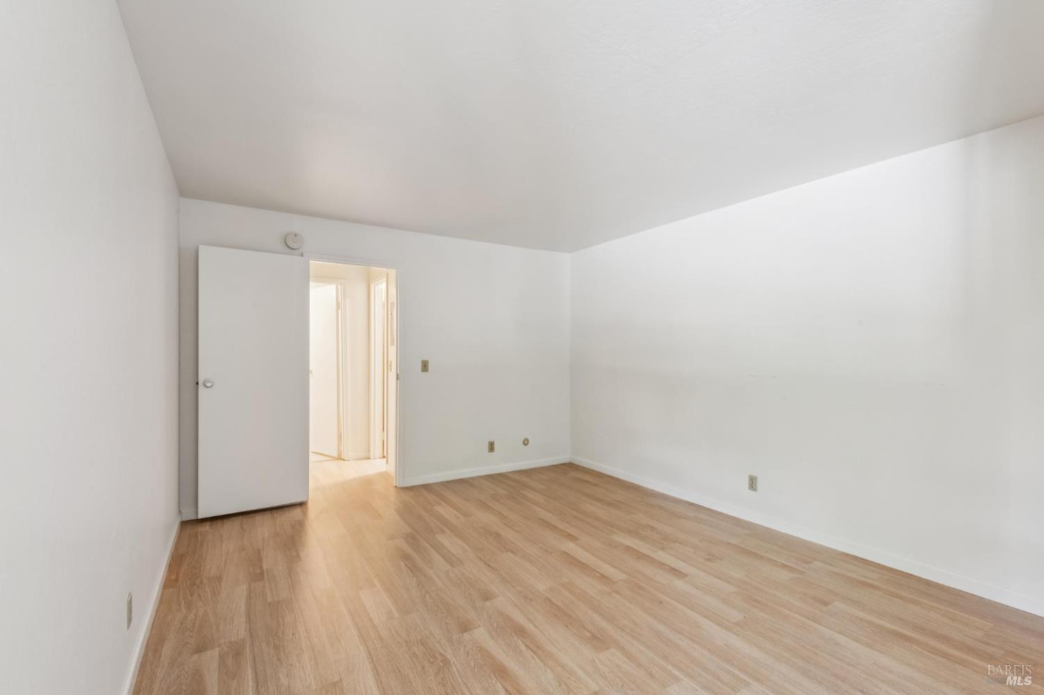 372 Larkspur Plaza Drive
