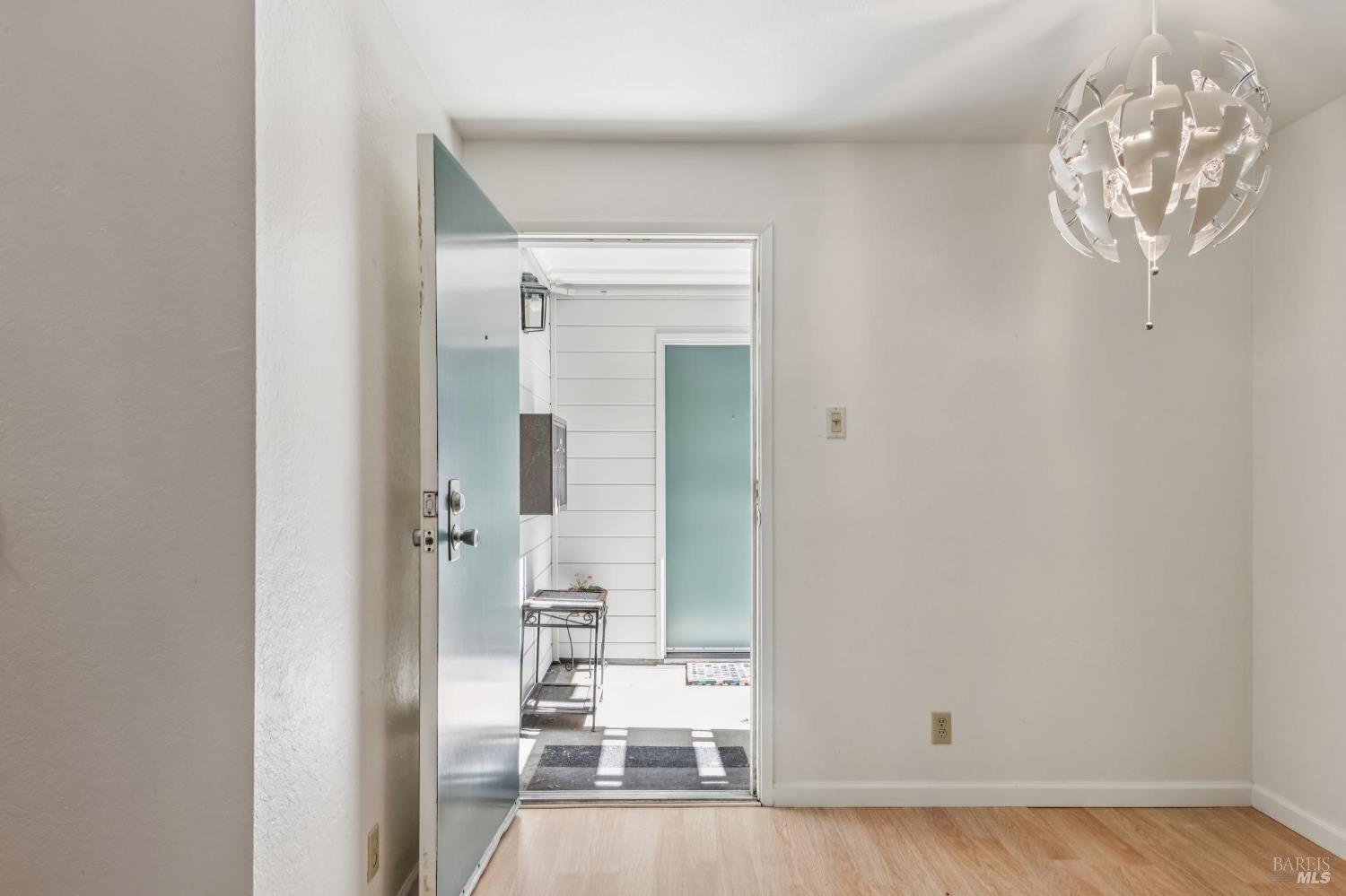 372 Larkspur Plaza Drive