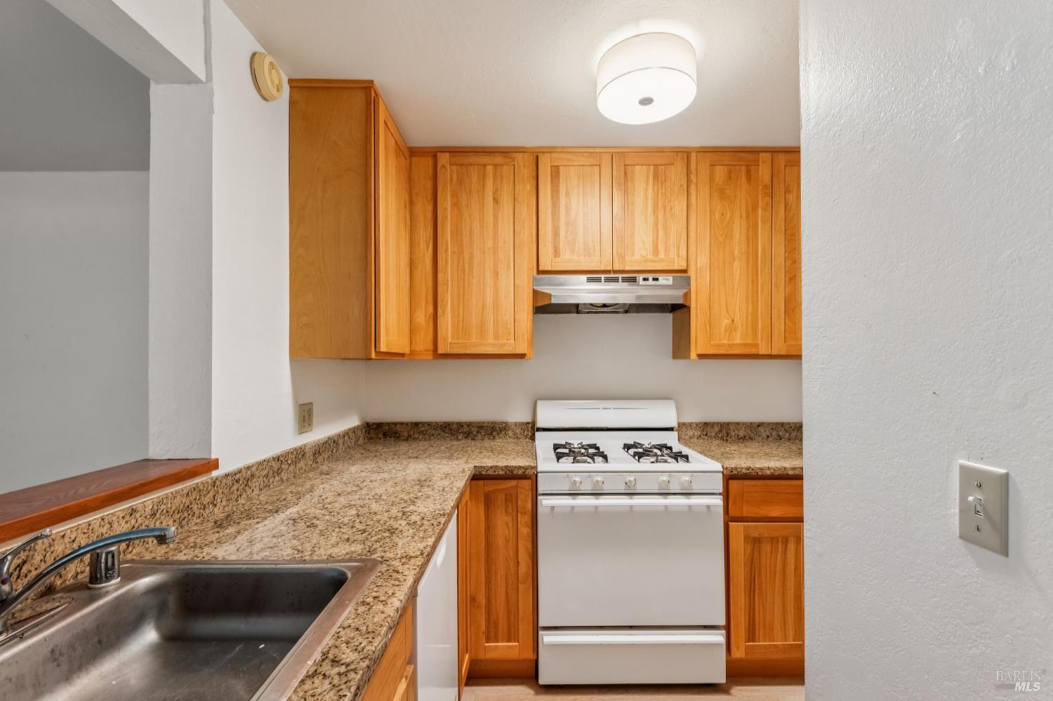 372 Larkspur Plaza Drive