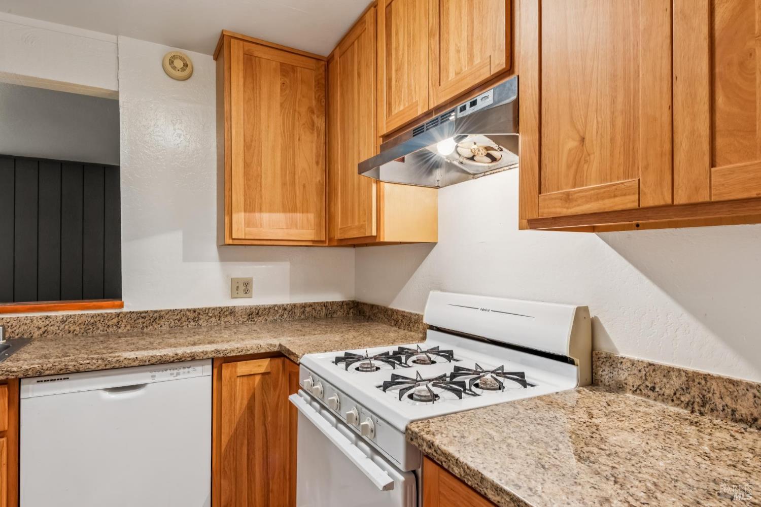 372 Larkspur Plaza Drive
