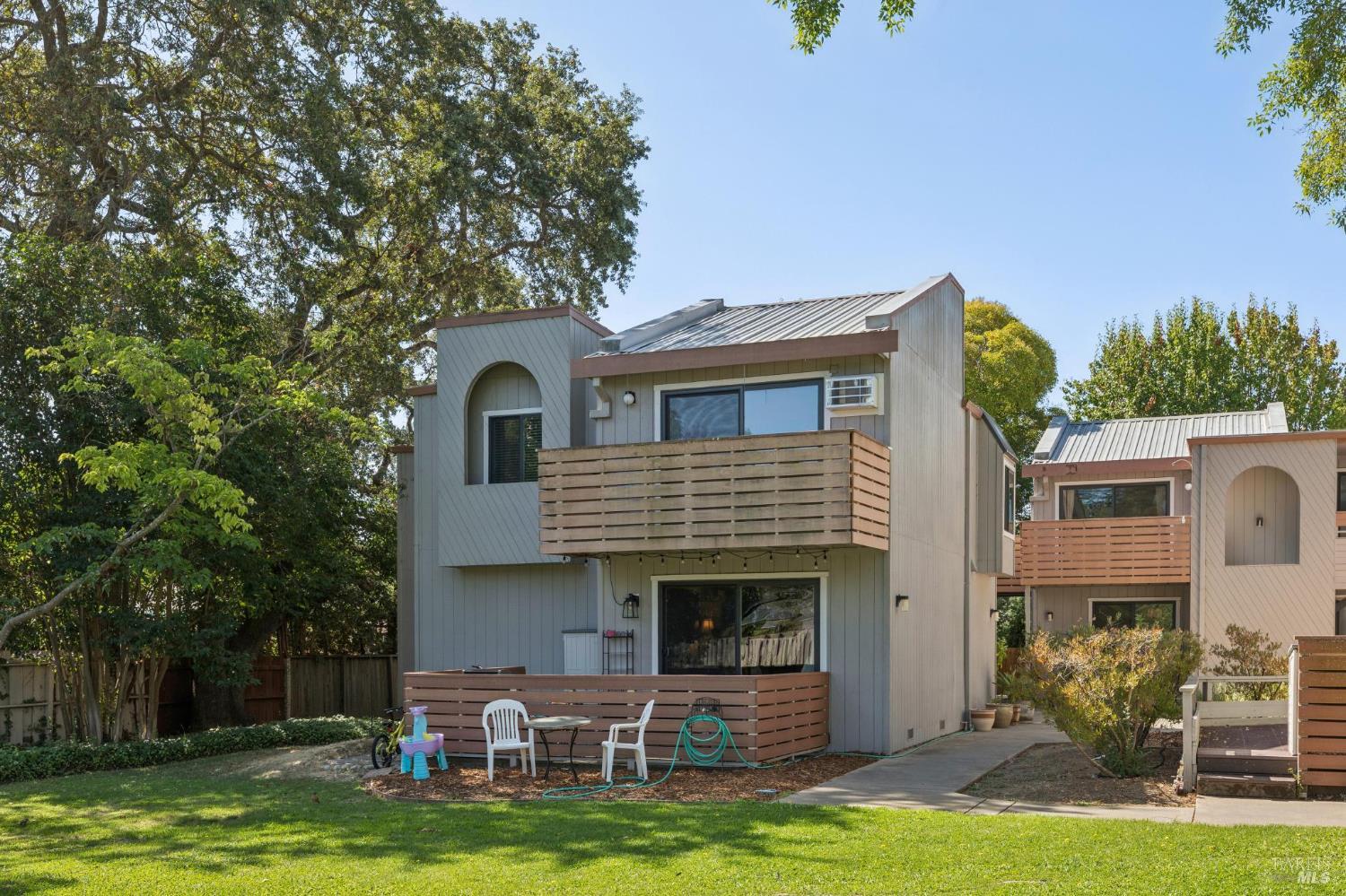 1649 Novato Boulevard Unit: #12