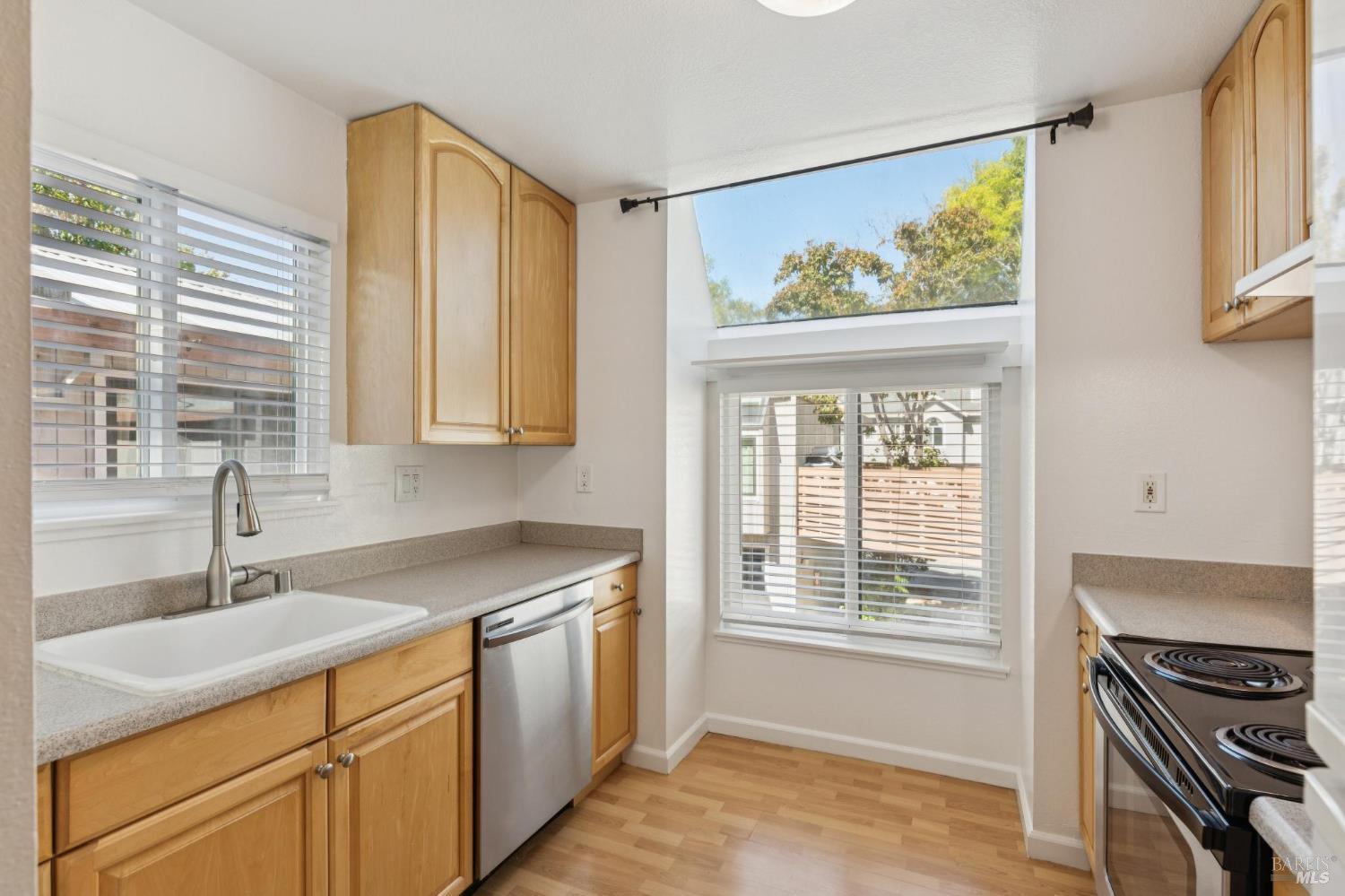 1649 Novato Boulevard Unit: #12