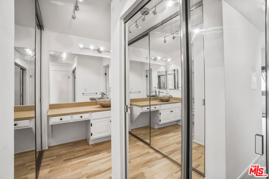 8675 Falmouth Avenue 322