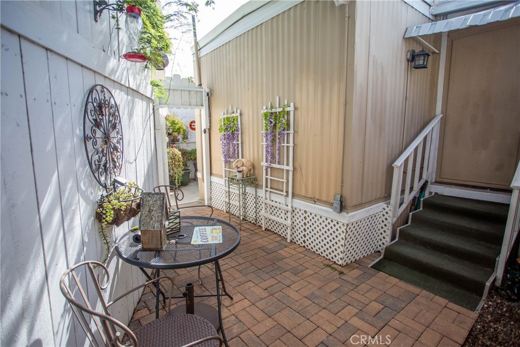 21001 Plummer Street 71