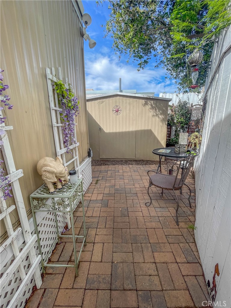 21001 Plummer Street 71