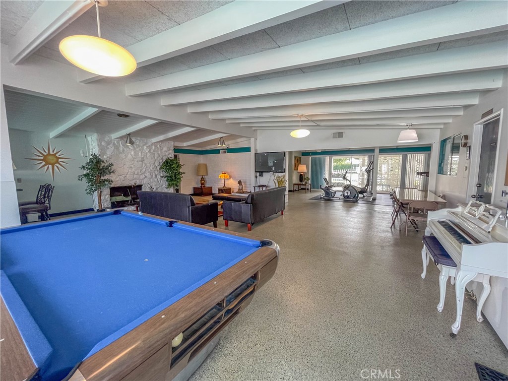 21001 Plummer Street 71